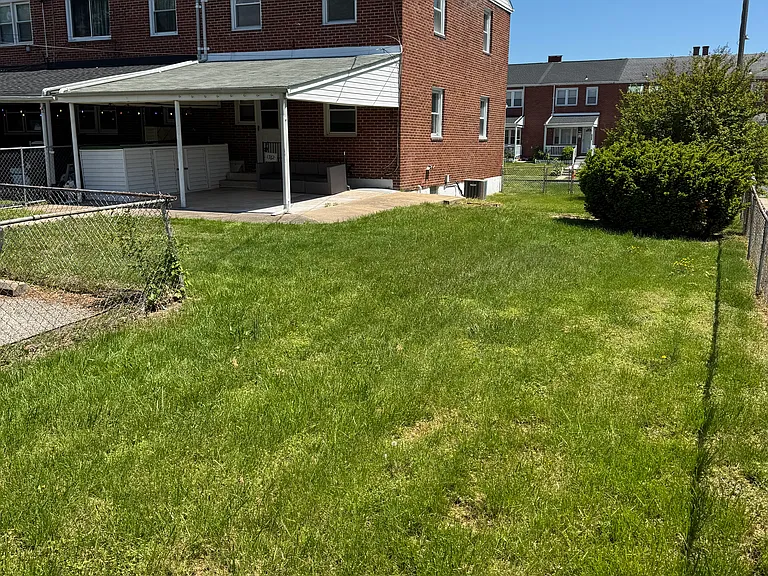 1762 Stokesley Rd — Photo 3
