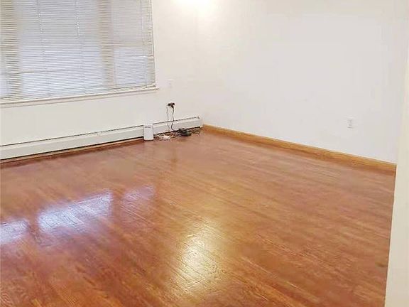 2nd image of 59-11 161st St Floor 1