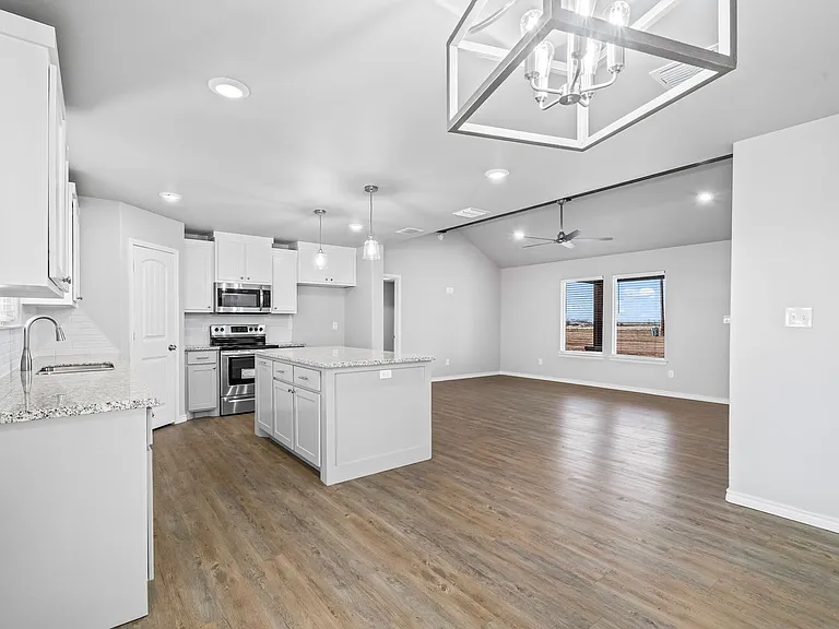 11707 County Road 6400 #B — Photo 6