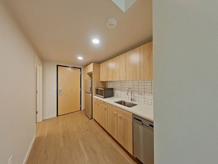 11th and Ferry Lofts — Photo 149