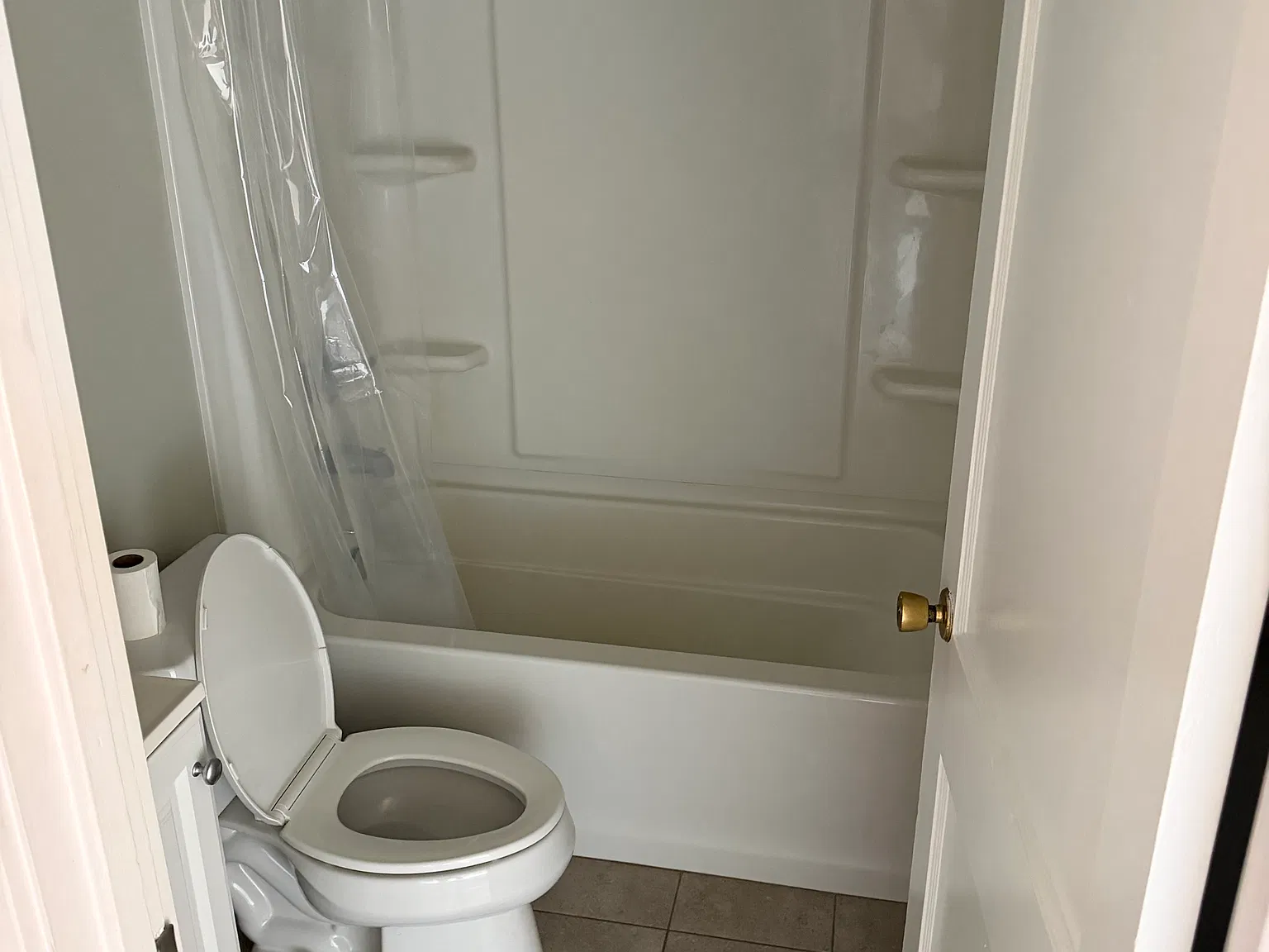 3 bed, 1436 sqft, $1,500 — Photo 3