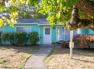 712 E Sherman St, Newberg, OR 97132
