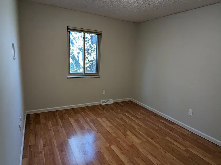 4451 Cushing Ln #16 — Photo 4
