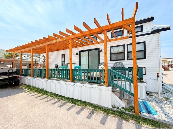 101 Islander Dr #191
