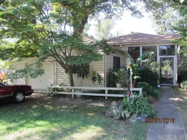 6423 Greenwood Rd, Cammack Village, AR 72207