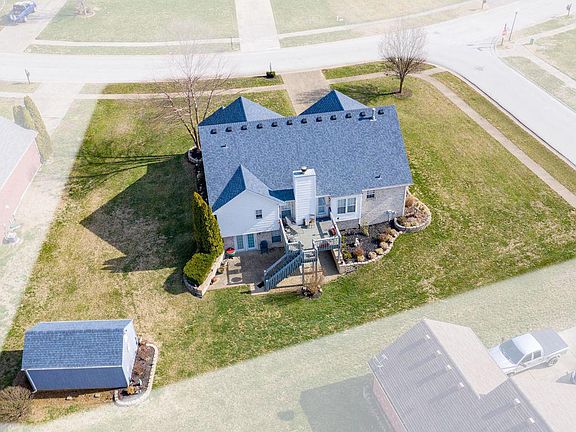 2nd image of 231 Birchwood Dr