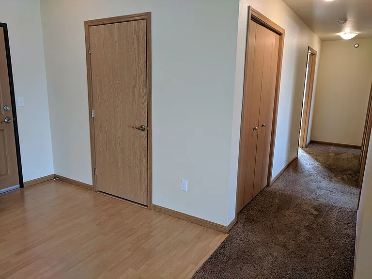 West Lake III Apartments — Photo 169