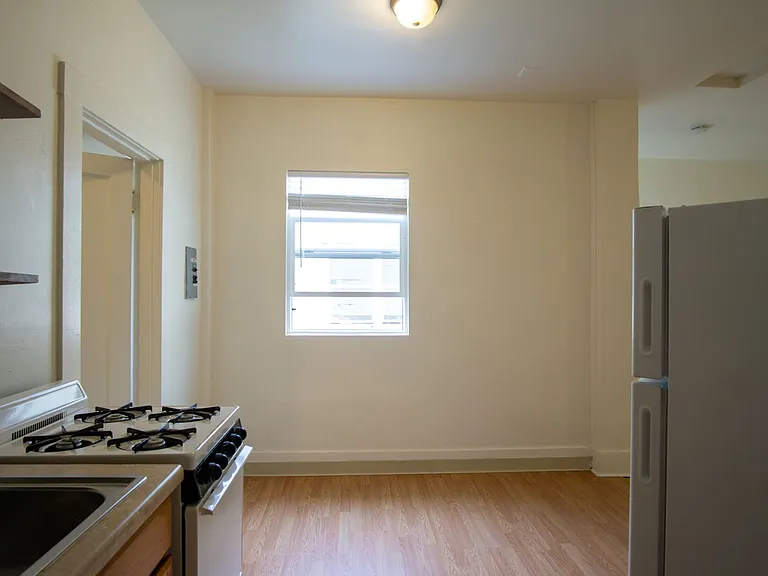 2044 N Kilpatrick St #313 — Photo 10