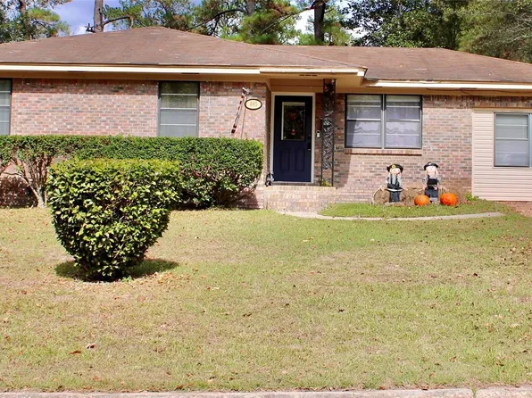 405 E 4th St, Andalusia, AL 36420