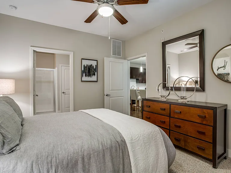 Park Central at Flower Mound — Photo 15