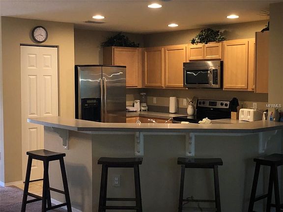3rd image of 3075 Seaview Castle Dr