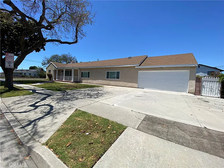 2763 E 218th Pl — Photo 26