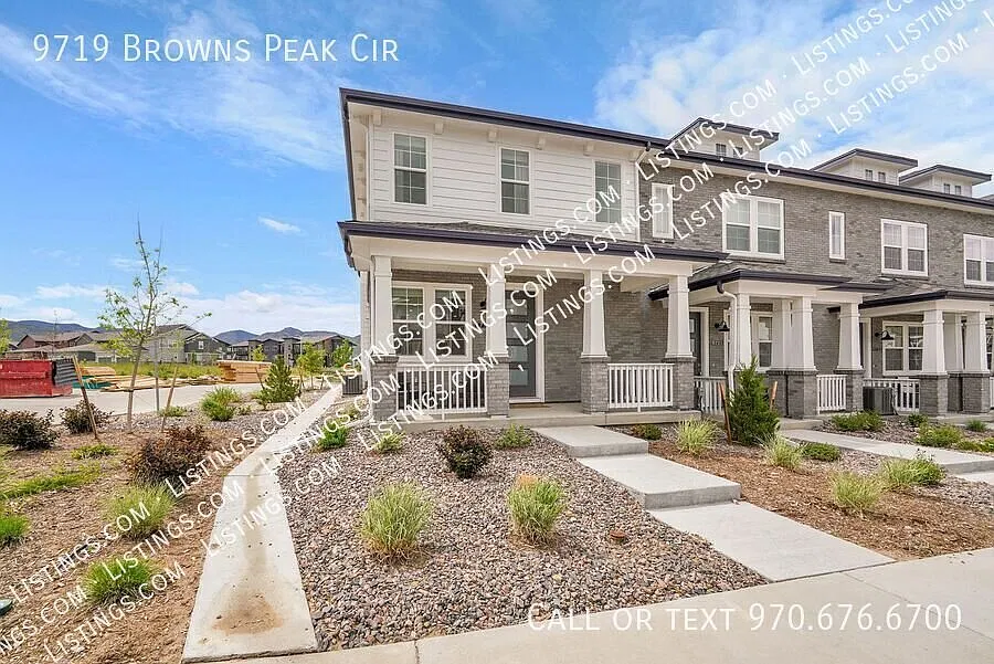 Sterling Ranch 3bed 3bath - like NEW! — Photo 2