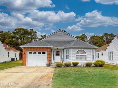 22 Prado Court, Toms River, NJ, 08757