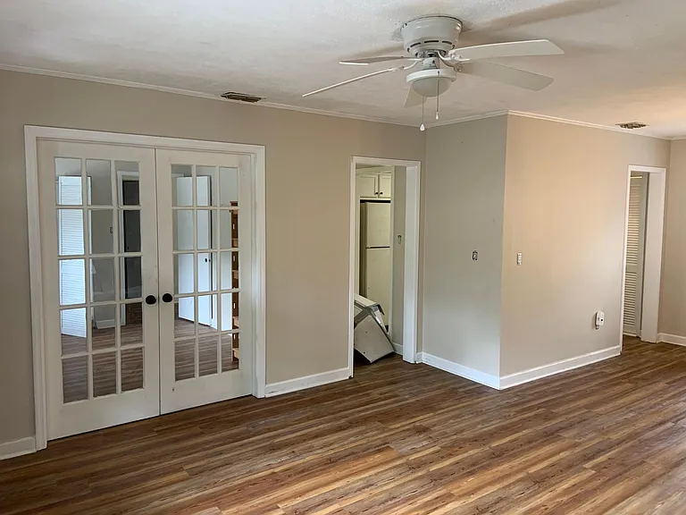 926 Carraway St — Photo 7