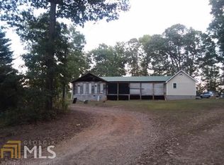 157 Kennedy Dr, Commerce, GA 30530