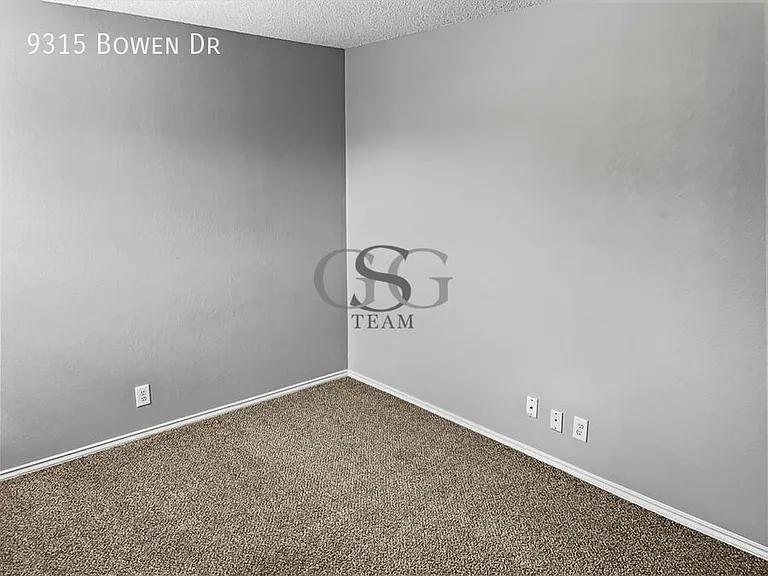 9315 Bowen Dr — Photo 29