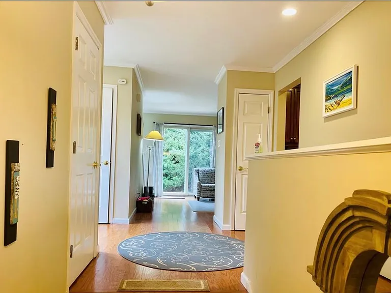 301 Kensington Way — Photo 7