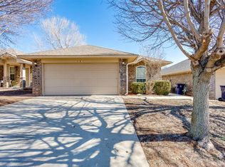 1020 Norway Ave, Yukon, OK 73099