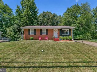 3106 Lumar Dr, Fort Washington, MD 20744