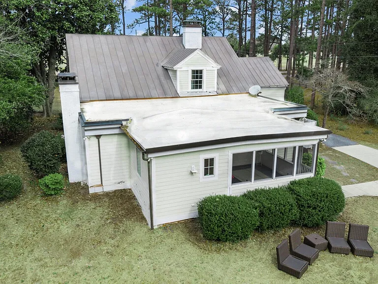 2050 Midland Rd — Photo 50