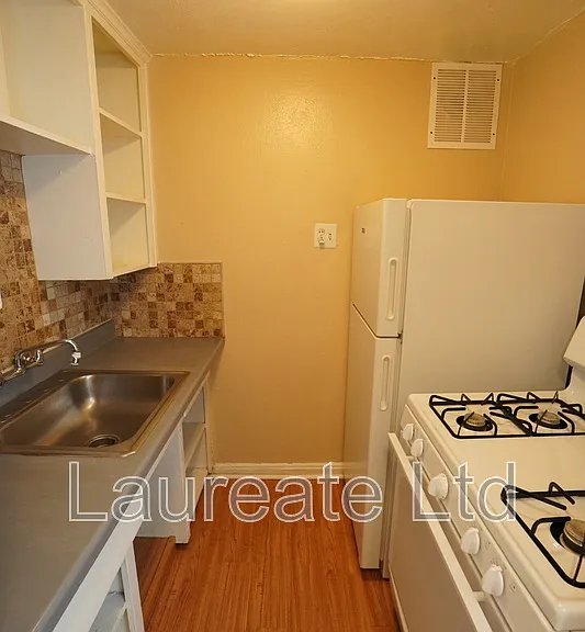 1340 E 14th Ave #B — Photo 3