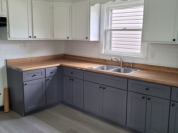 2nd image of 4006 S Campbell Ave