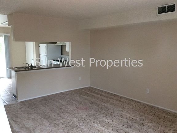 3rd image of 2808 Parque De Oeste Dr APT 3