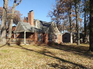 409 Valley Rd, Itasca, IL 60143