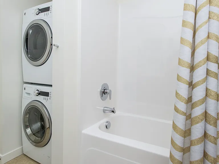 11 Marche Apartments — Photo 35