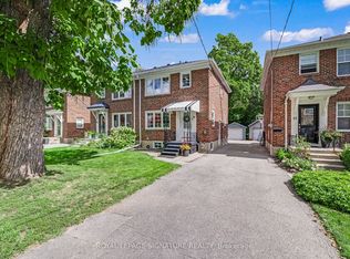 39 Brentcliffe Rd, Toronto, ON M4G3Y4