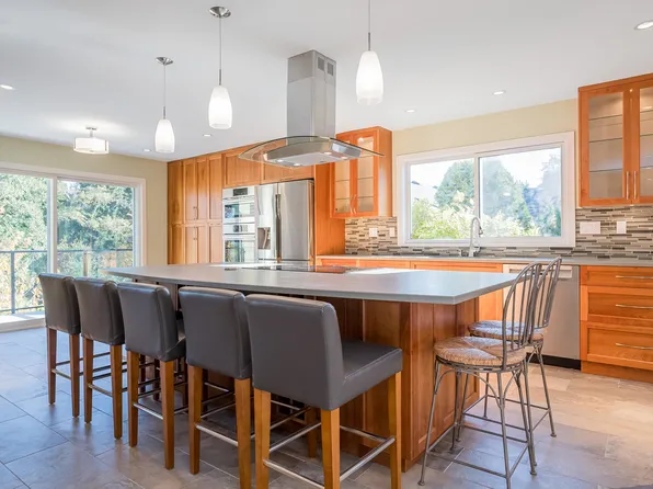 73 Woodland Dr, Delta, BC V4L 2H7