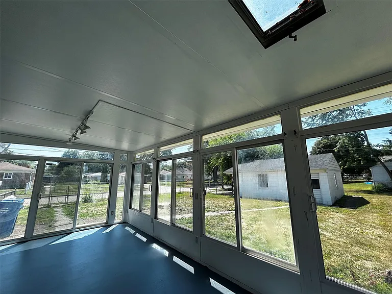 21307 Le Fever Ave — Photo 24