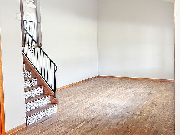 3rd image of 1200 10th St