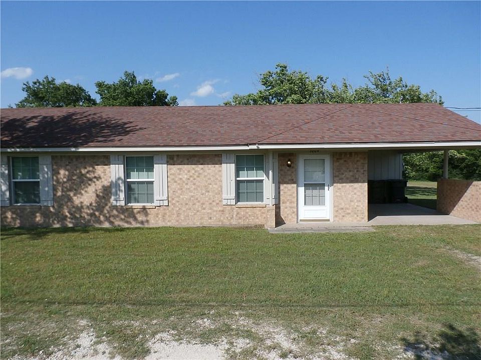 1st image of 1004 Hidden Hills Dr
