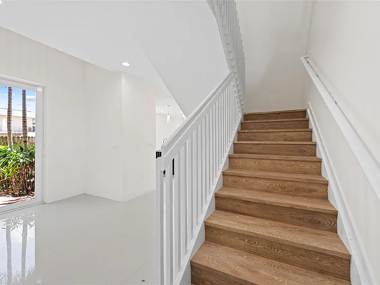 1434 SW 4th Ave #1434 — Photo 21