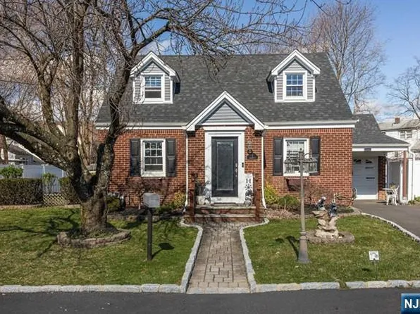 1 Haledon Ct, Haledon, NJ 07508