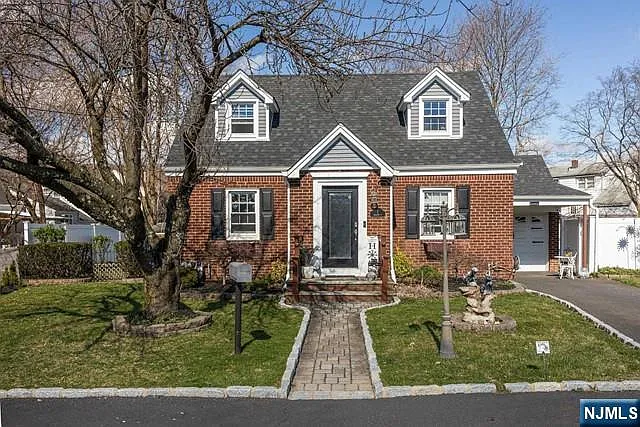 1 Haledon Ct photo 1