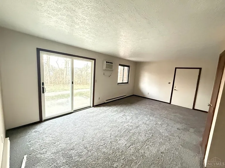 3700 Mack Rd #10 — Photo 9