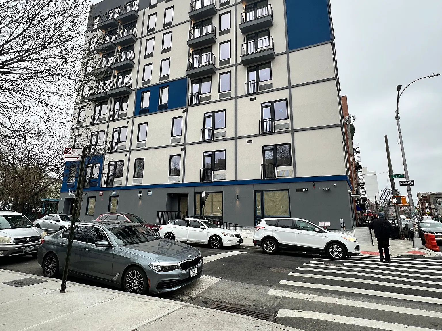 3 bed, 1200 sqft, $3,600 — Photo 1