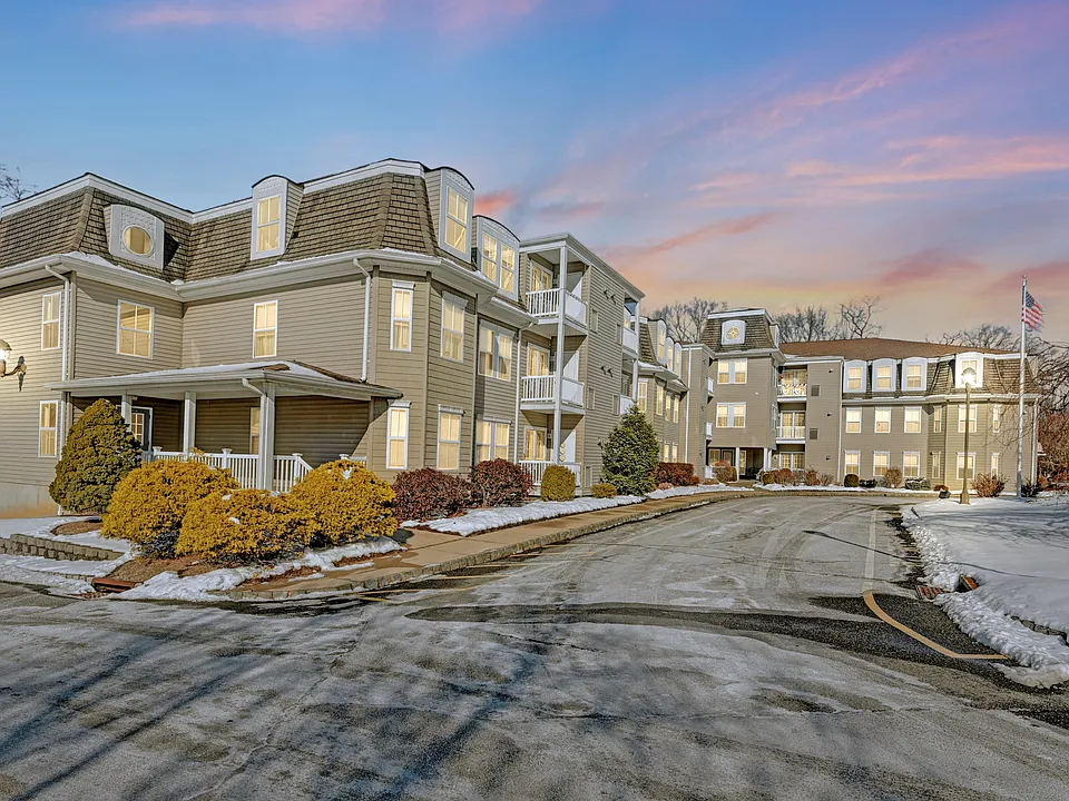 Kings View Apartments