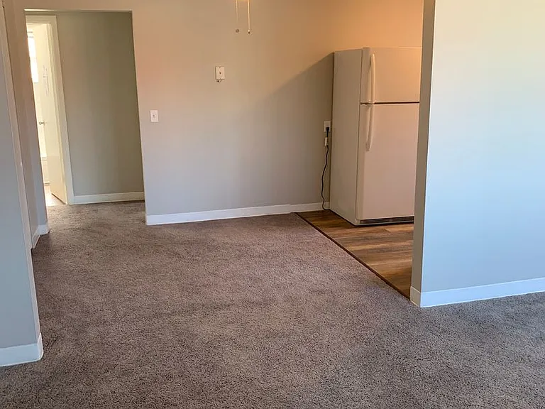 6602 Hasler Ln — Photo 2