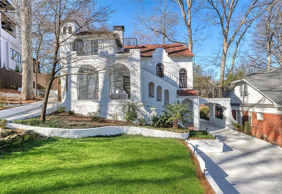 1st image of 1031 Reeder Cir NE