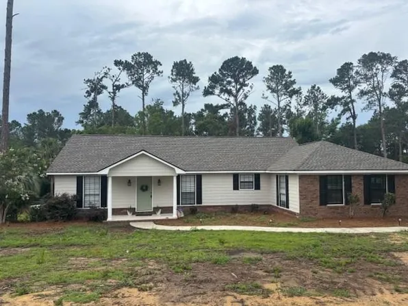 809 Bo Jo Ella Dr, Douglas, GA 31533