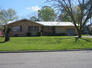 807 Dexter St, Dothan, AL 36301