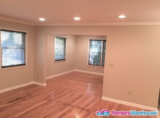 2100 Meadowview Ln SE, Atlanta, GA 30316