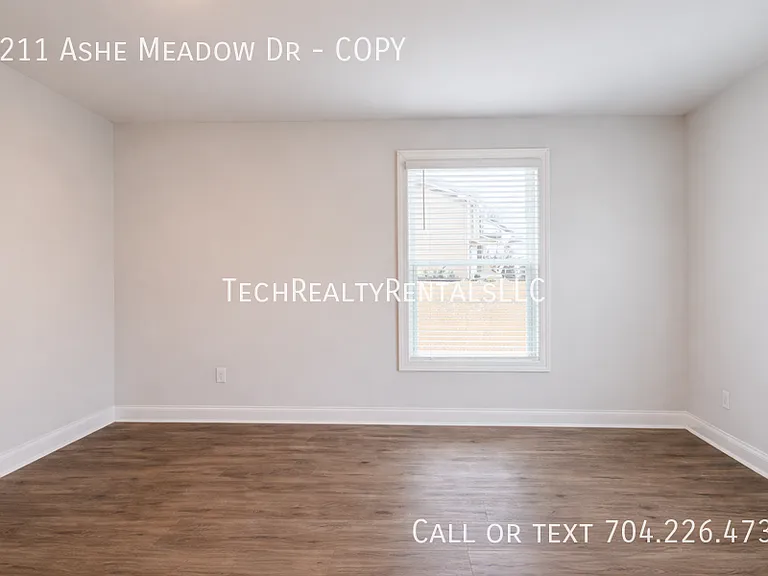 1211 Ashe Meadow Dr #COPY — Photo 16