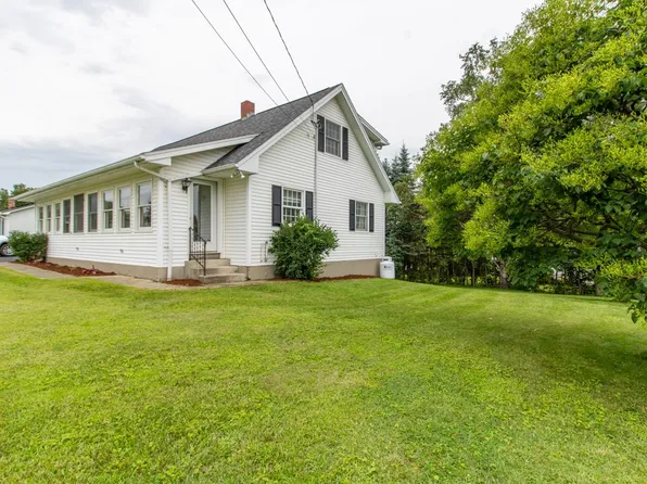 147 Sloan Street, Newport City, VT 05855