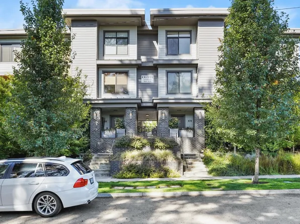 674 1st St, Lake Oswego, OR 97034