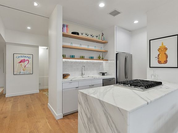 2nd image of 1180-1200 Washington St #423